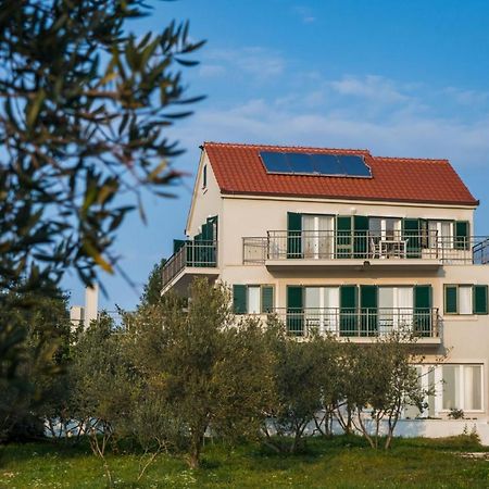 Bijaka Villas&Apartments ميلنا المظهر الخارجي الصورة
